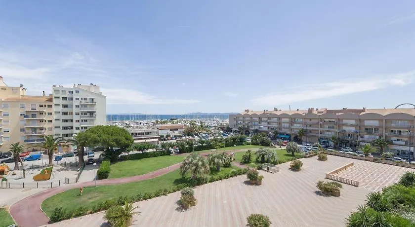 Hyères Parc- Vue mer Méditterannée Maison d'hôtes